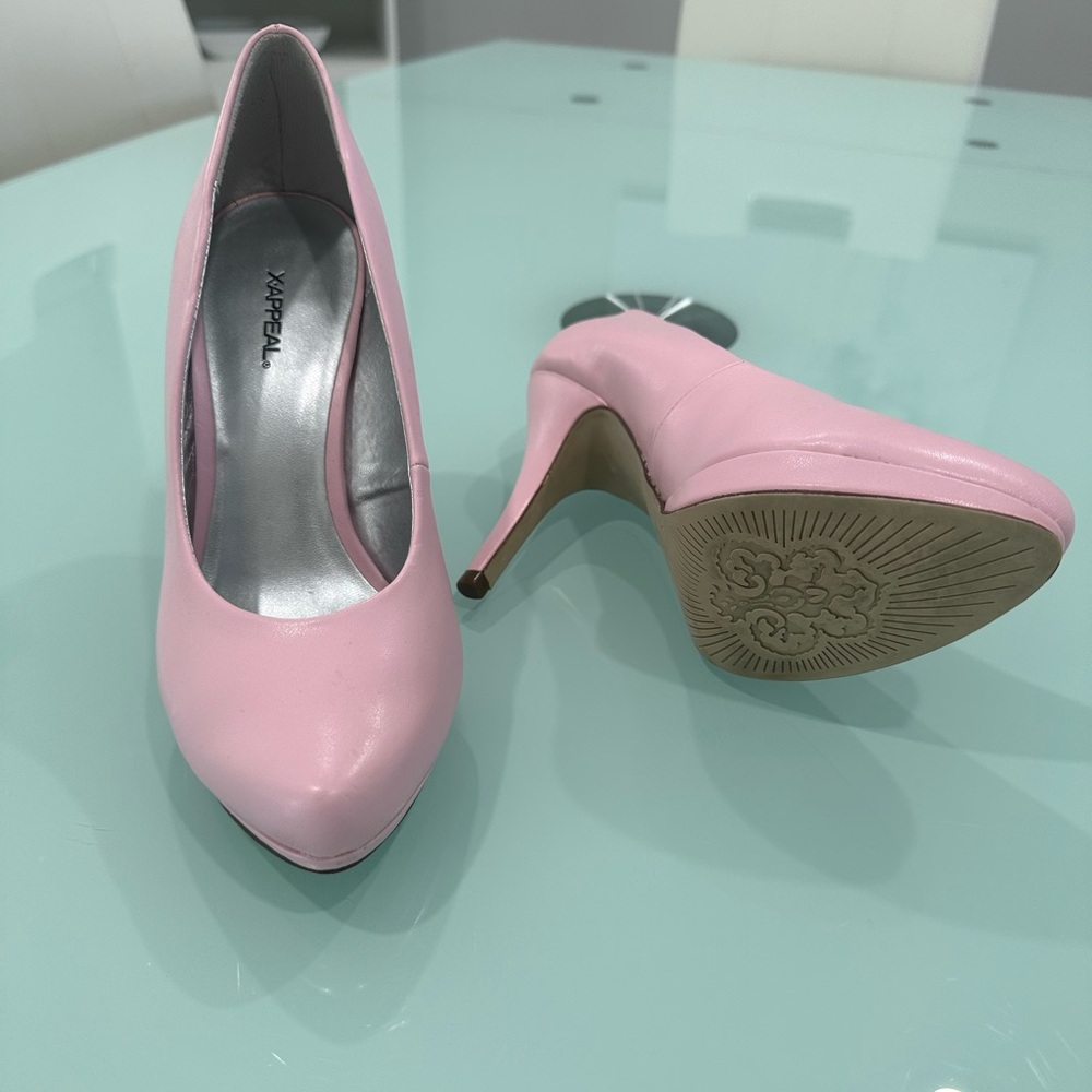 NEW X-appeal Pink 3” Closed Toe Heels Size 8 NWOT